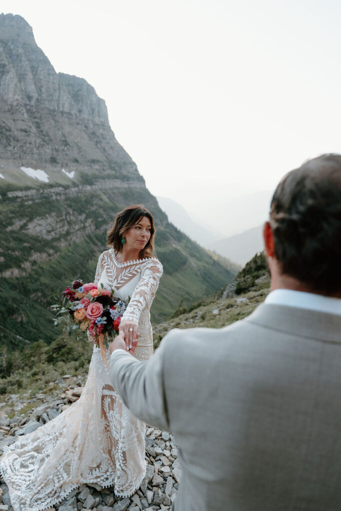 Reasons to hike during your elopement