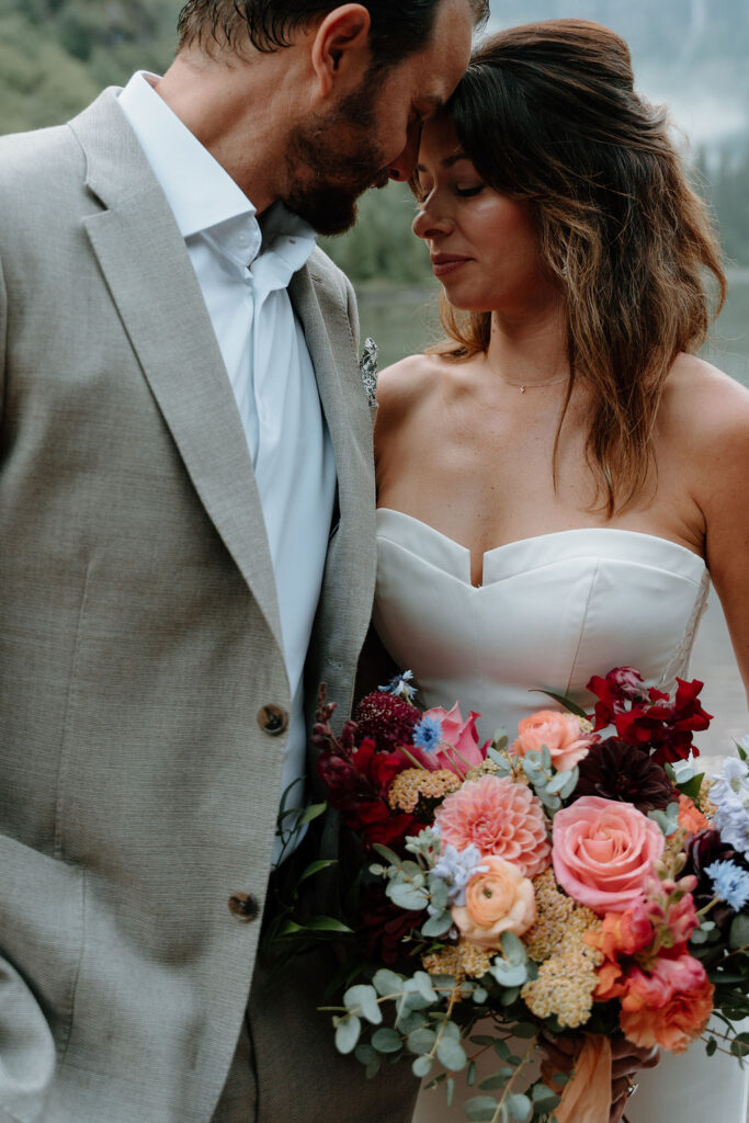 Mountain elopement bridal bouquet 
