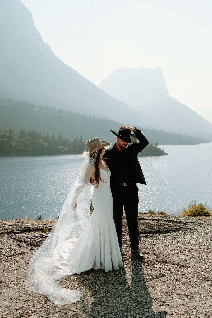 Western wedding bride and groom outfits