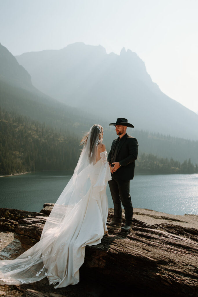 What to wear for a mountain wedding in Montana